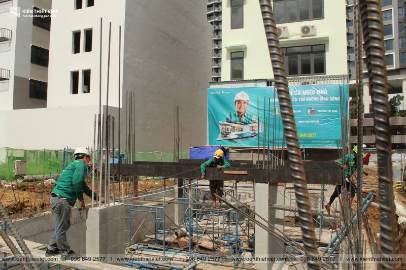 Đổ bê tông móng và đáy tầng hầm (14)