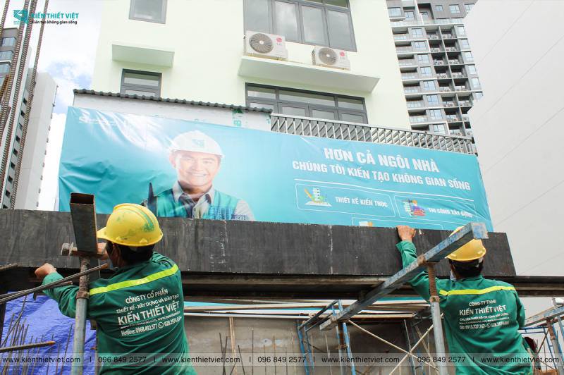 Đổ bê tông móng và đáy tầng hầm (17)