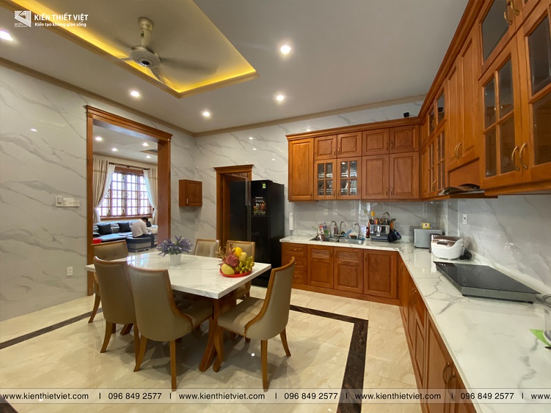 Phòng bếp biệt thự tân cổ điển (13)